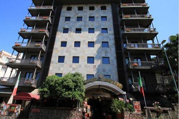 Grand Colony Hotel Roma