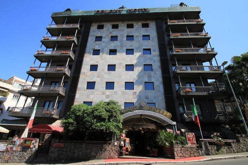 Grand Colony Hotel